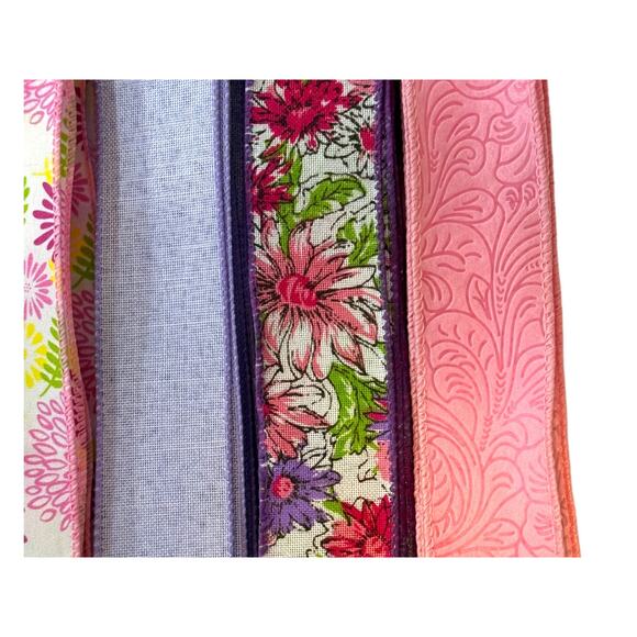 Praise the Lord Cross Floral Sign & Ribbon Bundle Set, DIY Spring Wreath Kit - Picture 4 of 5